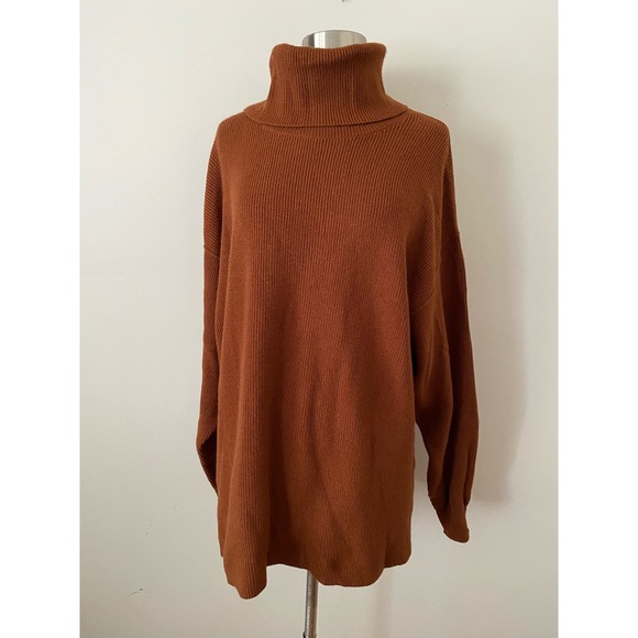 NEW Free People Softly Structured Turtleneck - Picture 6 of 9